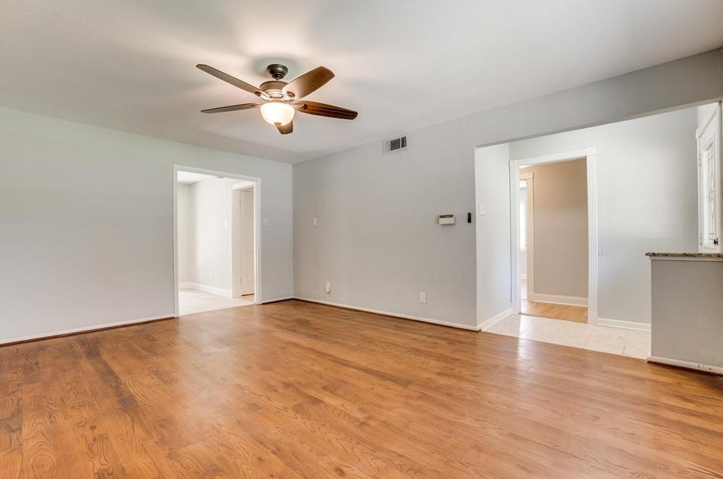 7131 Rutgers Dr, Dallas TX 75214-1760 exterior