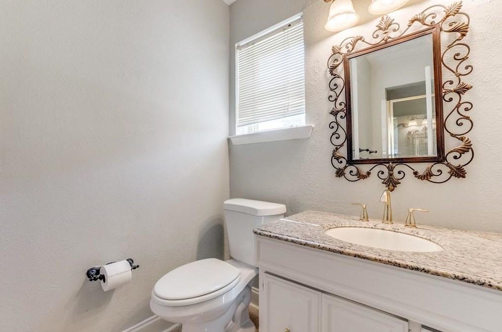 7131 Rutgers Dr, Dallas TX 75214-1760 exterior