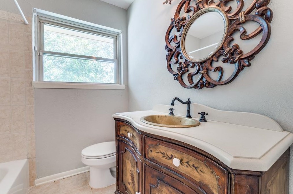 7131 Rutgers Dr, Dallas TX 75214-1760 exterior