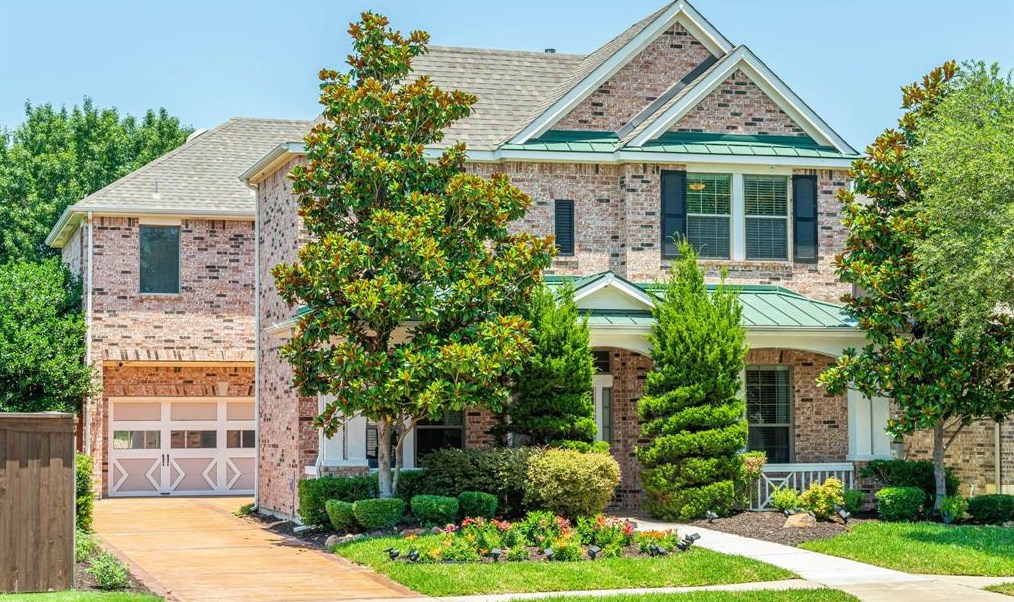 6809 Prairie Flower Trl, Dallas, TX 75227-2834