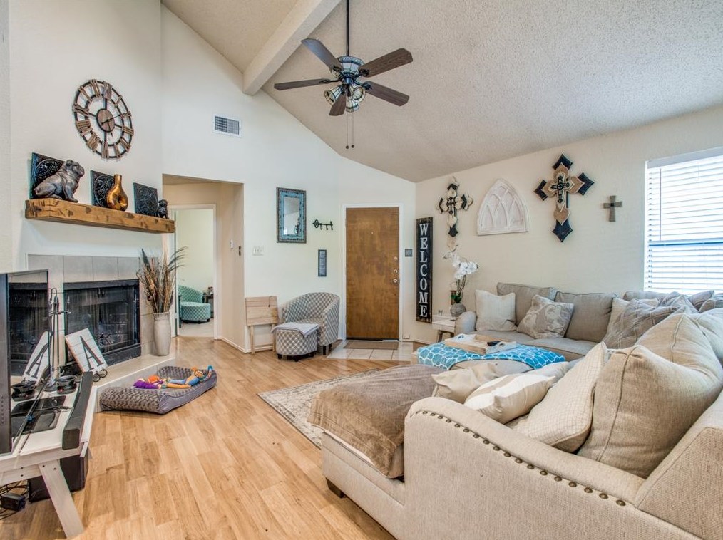 236 Nixon St, Coppell TX  75019-4834 exterior