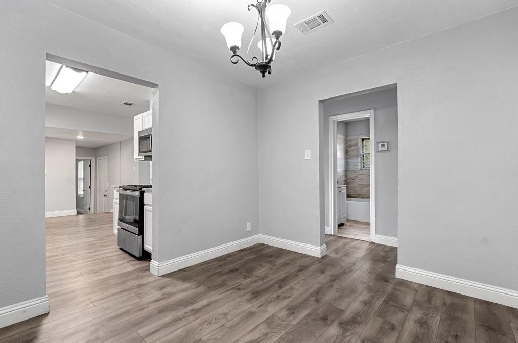 1603 Wilbur St, Dallas TX 75224-1612 exterior