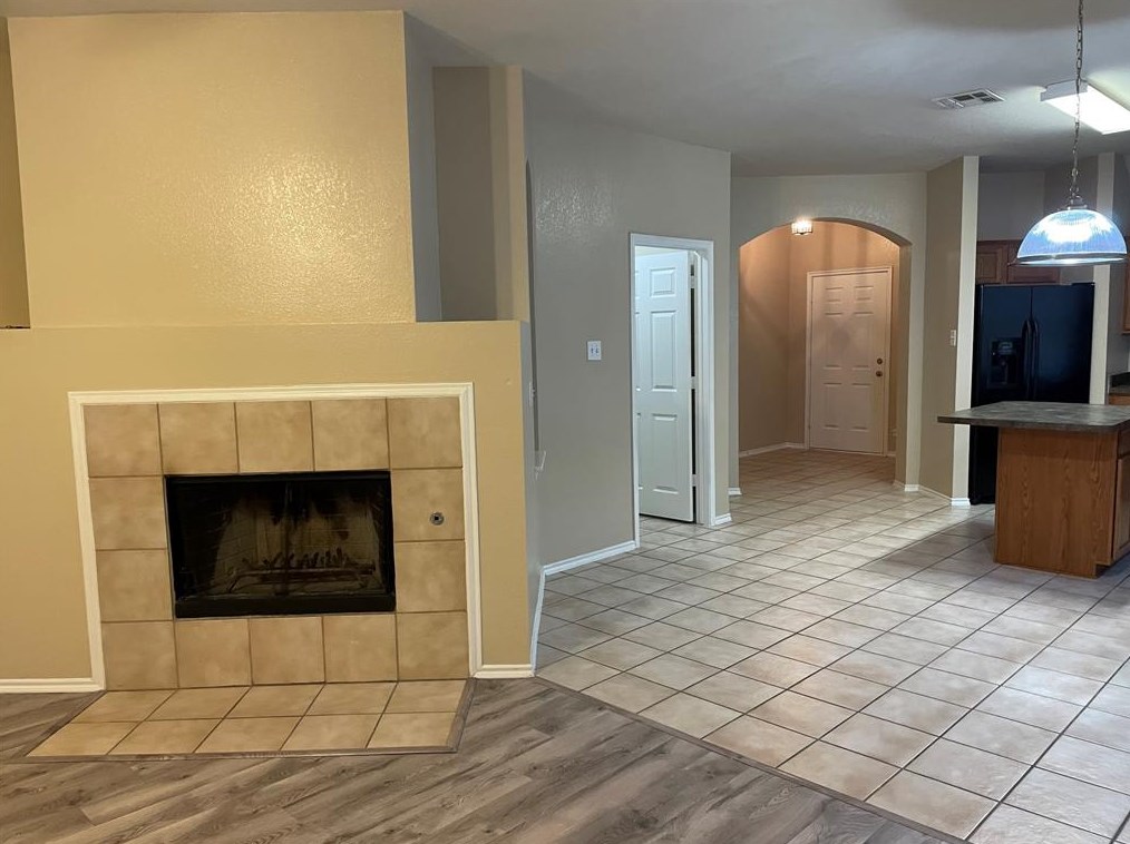 9744 Old Field Dr, Mckinney TX  75070-2818 exterior