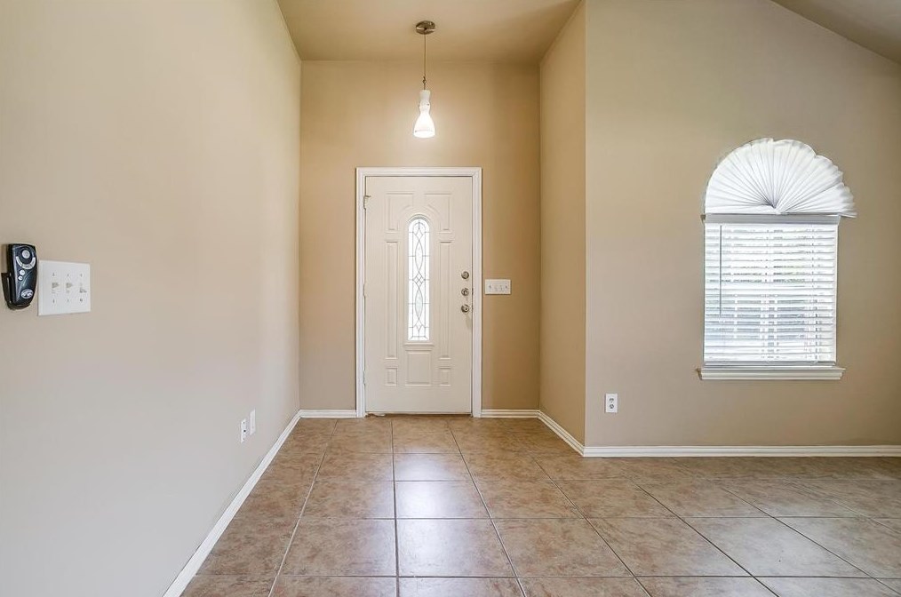 901 Kentucky St, Mckinney TX  75069-2613 exterior