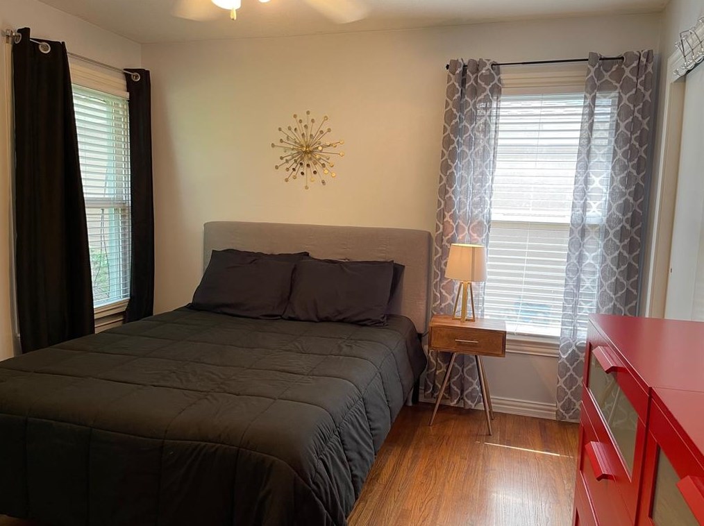 2125 Housley Dr, Dallas TX  75228-2043 exterior