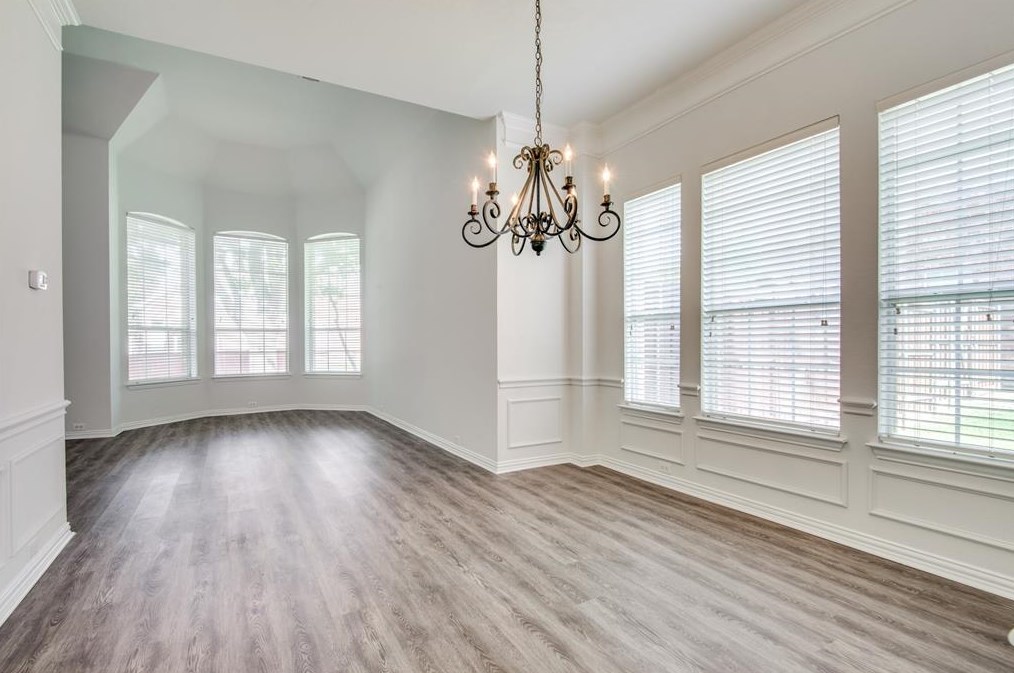 8721 Berwick Dr, Plano, TX 75025