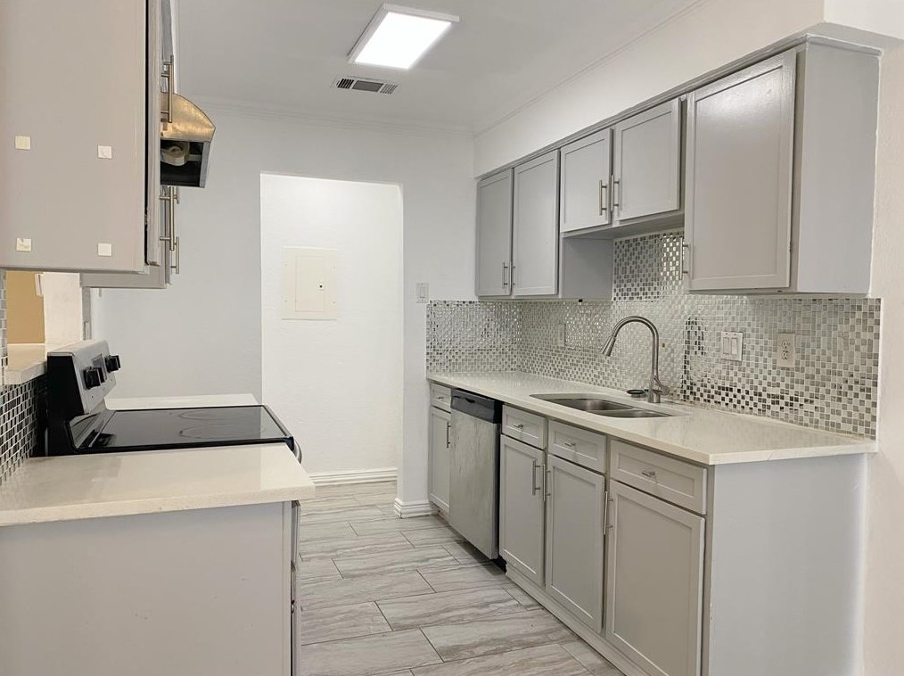 2240 Tarpley Rd Apt 374, Carrollton, TX 75006