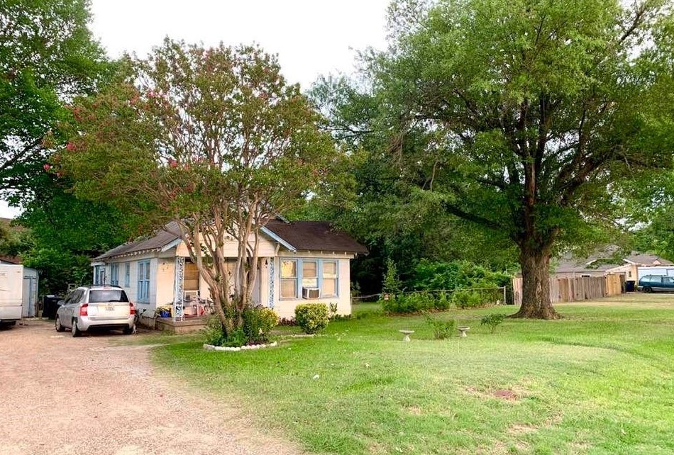 1610 Bruce Dr, Garland, TX 75043