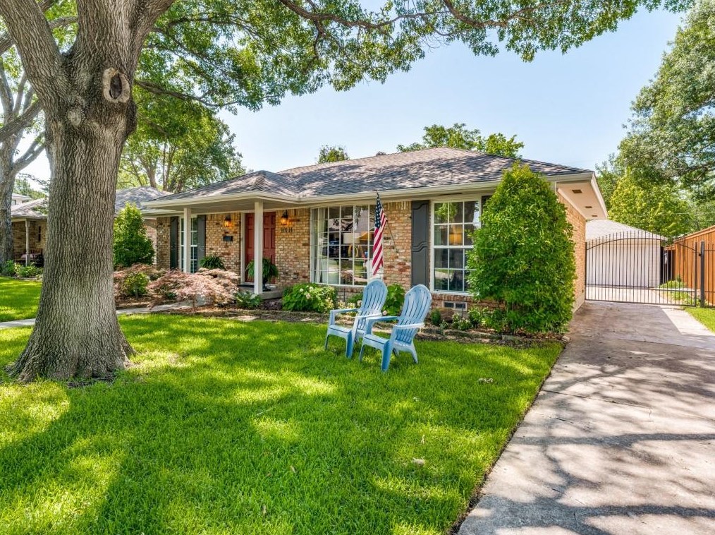 10114 Ridgehaven Dr, Dallas, TX 75238-2753