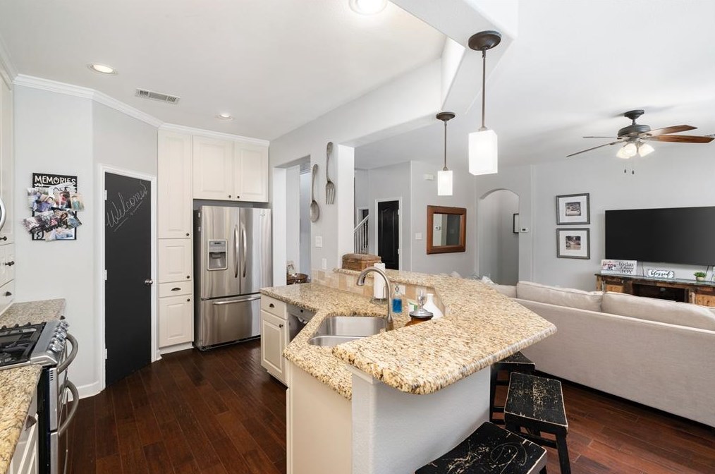 5300 Centeridge Ln, Mckinney TX 75071-3335 exterior