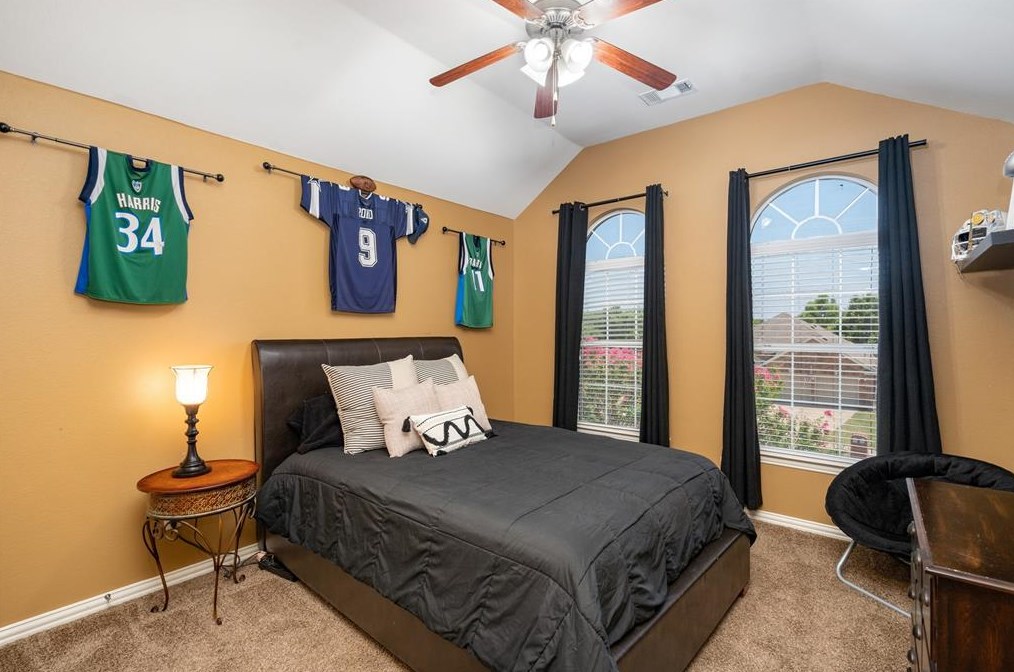 5300 Centeridge Ln, Mckinney TX 75071-3335 exterior