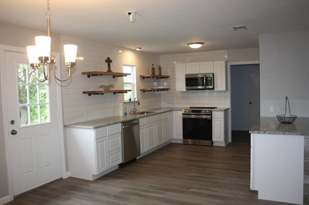 4913 Farm Road 3389, Brashear, TX 75420-6063
