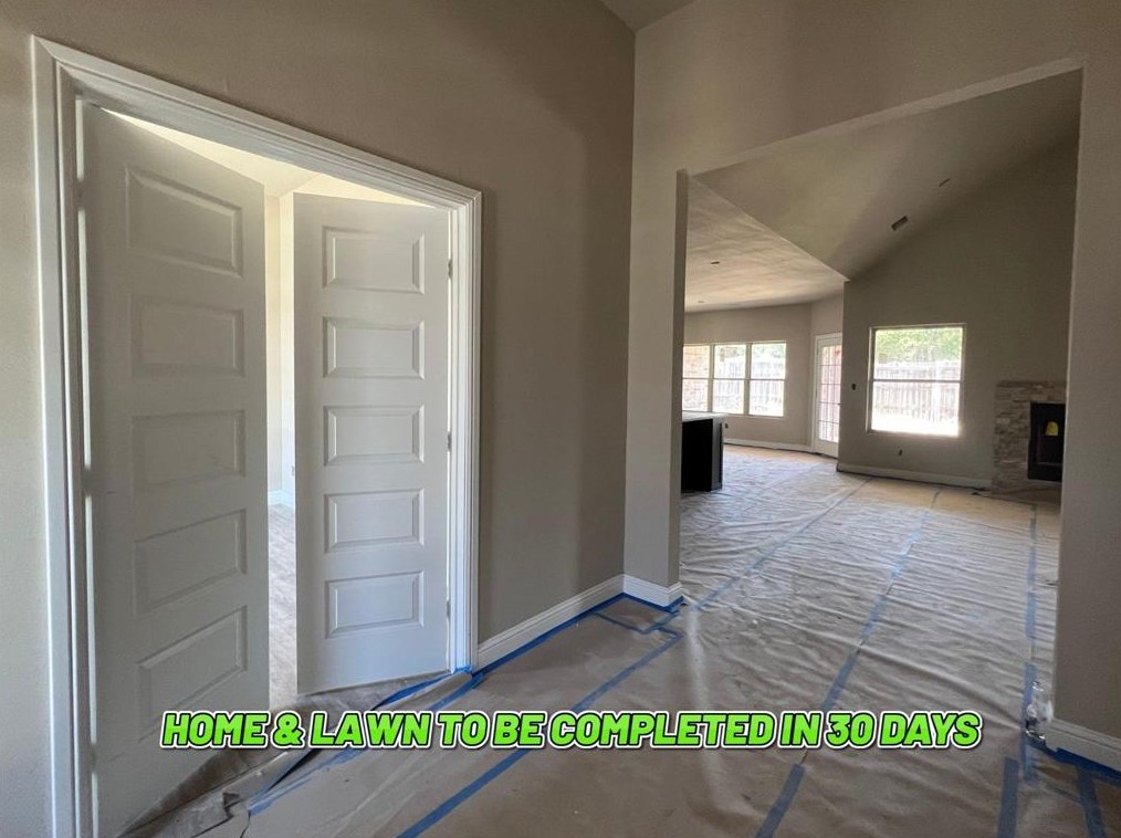 2844 Rodeo Dr, Quinlan, TX 75474