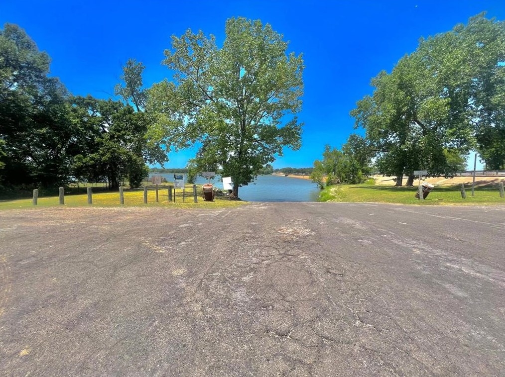 2800 Rodeo Dr, Quinlan, TX 75474