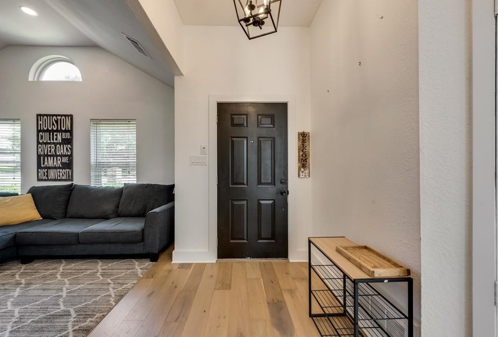 4106 Harvestwood Dr, Grapevine, TX 76051