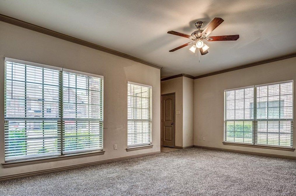 2344 Calendar Ct, Grand Prairie TX  75050-7621 exterior