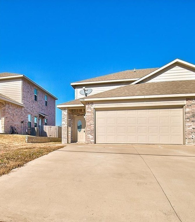 702 E College St, Princeton, TX 75407