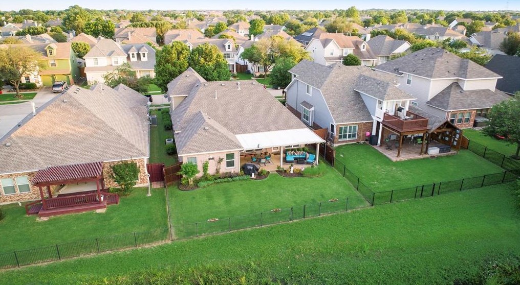 9748 Water Tree Dr, McKinney, TX 75070