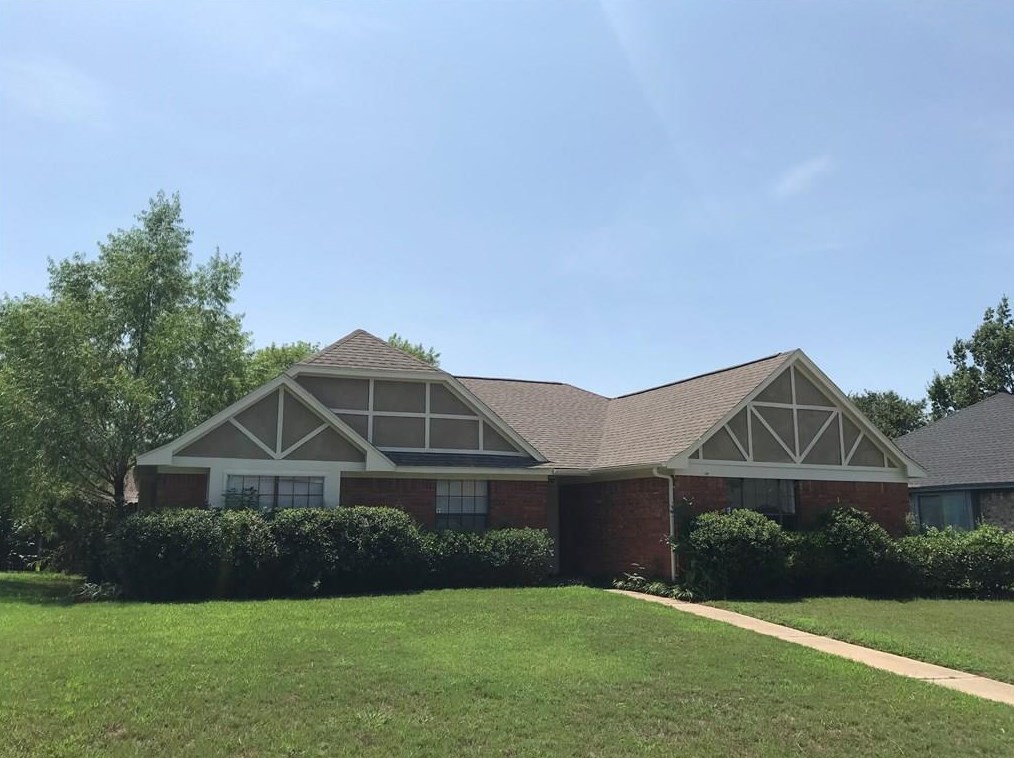 2406 Brookside Dr, Rowlett, TX 75088-6576