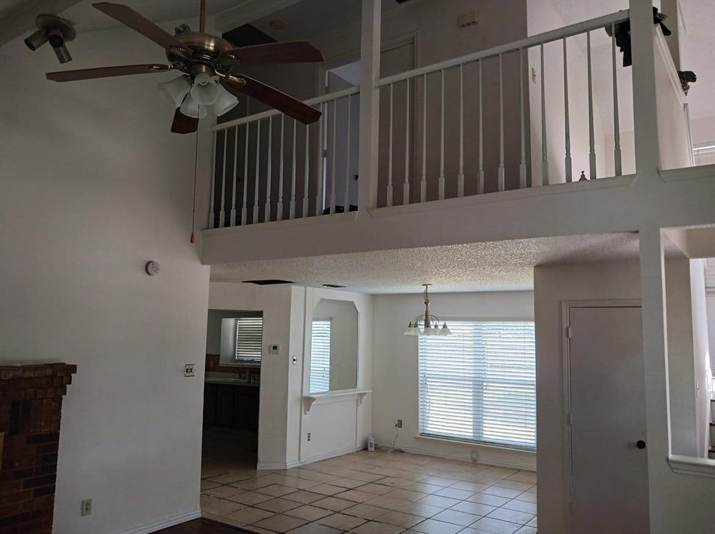 900 Old Barn Ln, Mesquite, TX 75149