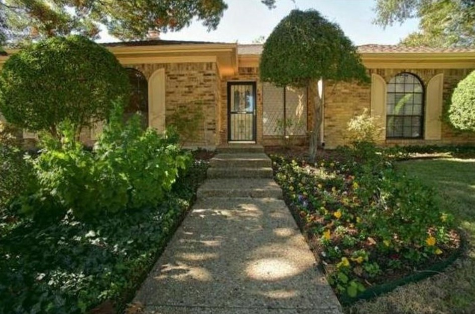 2409 Trellis Ln, Plano, TX 75075