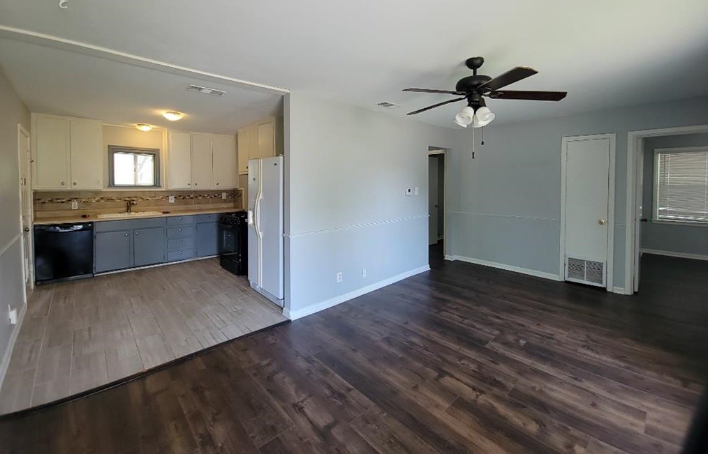 316 Elm St, Hurst, TX 76053