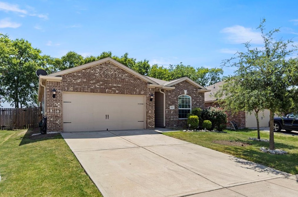 3003 Rocking Hills Trl, Forney TX  75126-6729 exterior