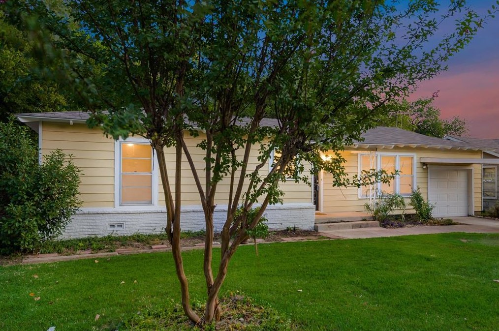 5304 Nadine Dr, Fort Worth, TX 76117