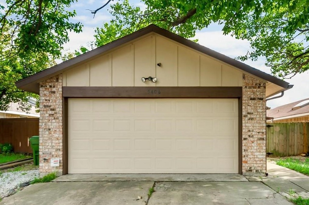 5406 Kingfisher Rd, Garland, TX 75043