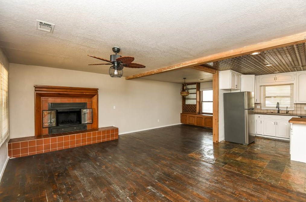104 Hudson Ln, Aledo, TX 76008