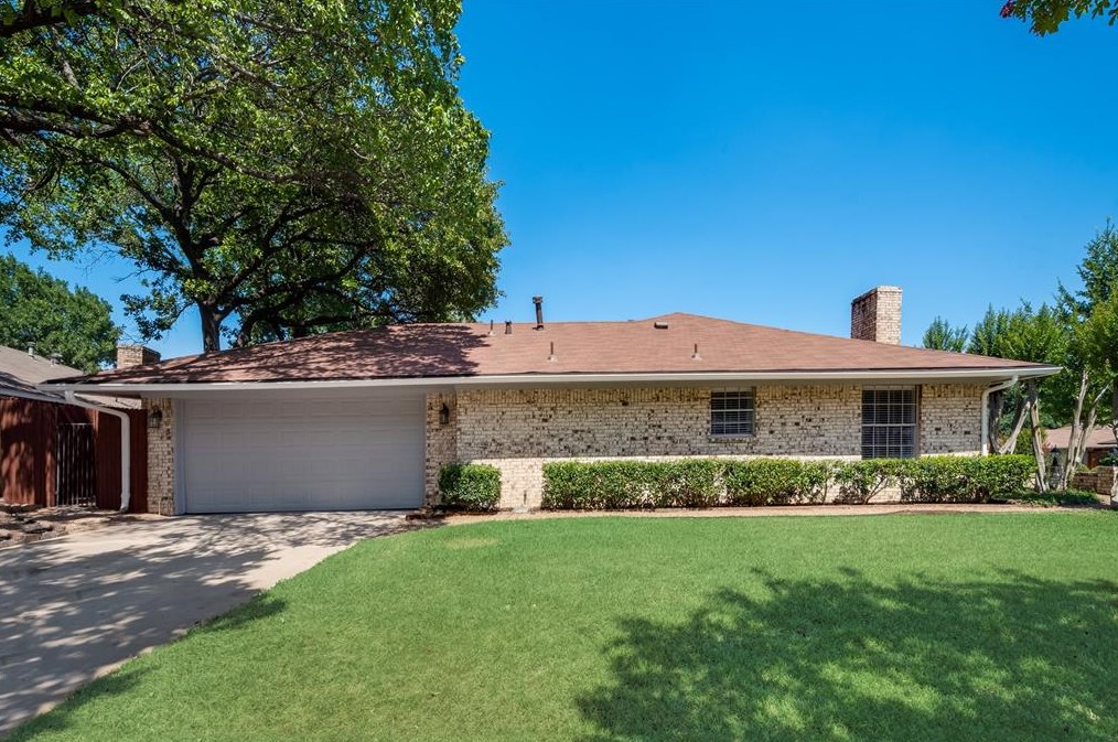 2117 Sandy Ln, Irving, TX 75060