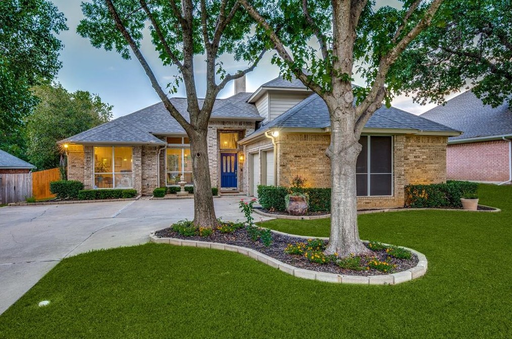 19 Brook Arbor Ct, Midlothian, TX 76063