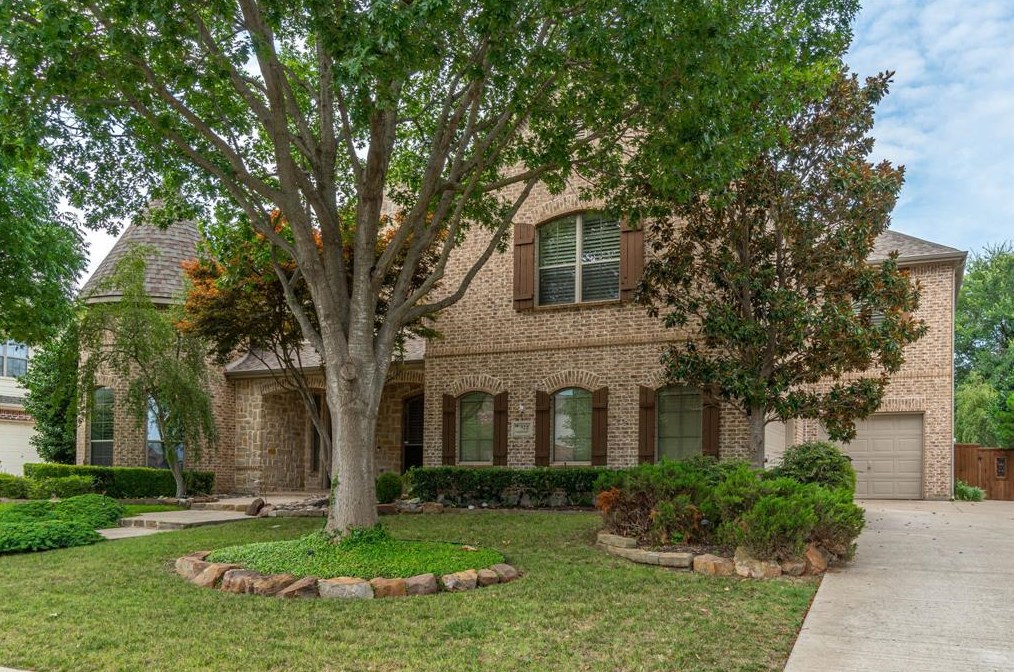 522 Oakhurst Dr, Plano, TX 75094