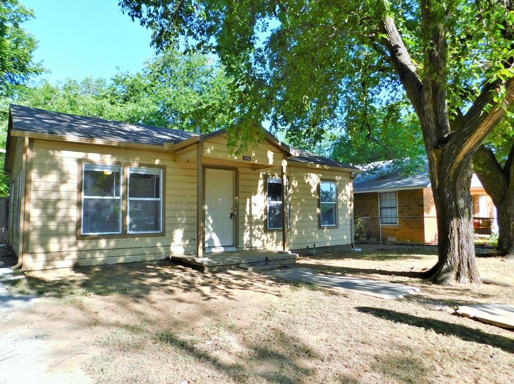 1014 Peak St, Denton, TX 76201
