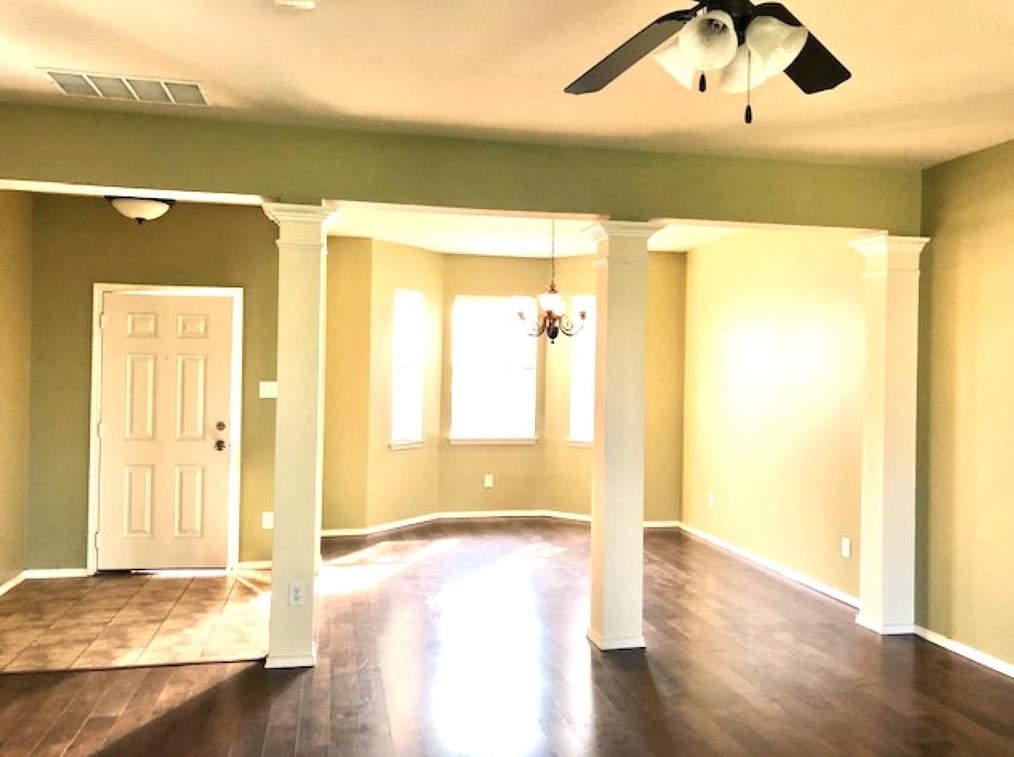829 Lake Worth Trl, Oak Point, TX 75068
