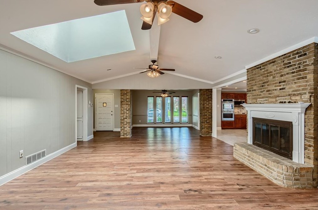 7417 La Sobrina Dr, Dallas, TX 75248