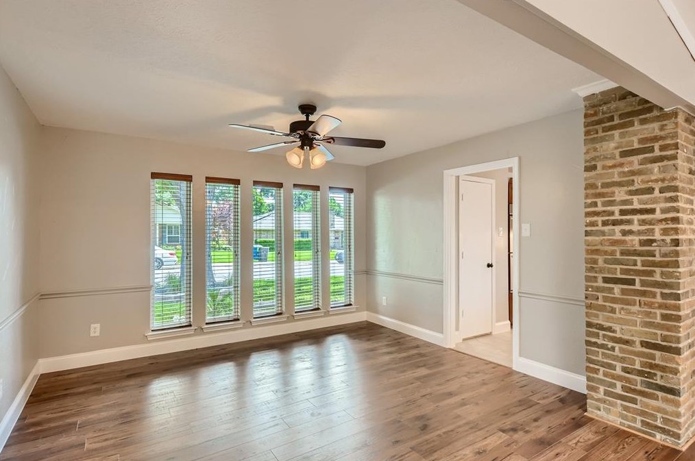 7417 La Sobrina Dr, Dallas TX  75248-3051 exterior