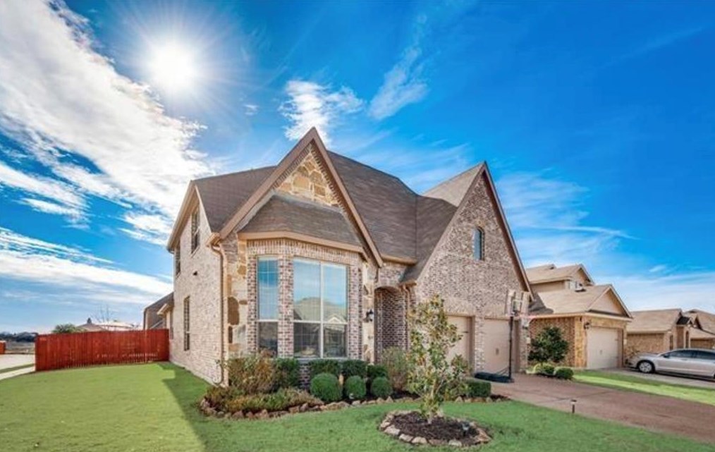 2101 Hartley Dr, Forney, TX 75126
