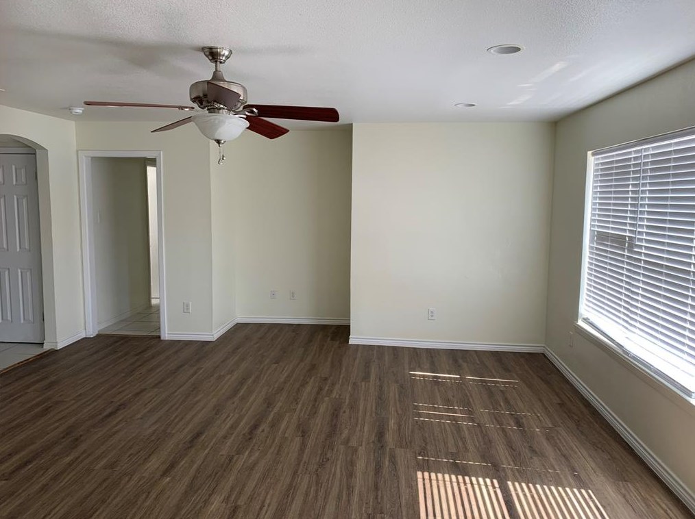 3818 Windsor Dr, Garland, TX 75042