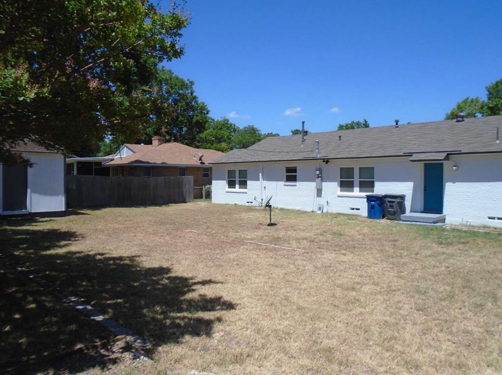 2522 Wynnewood Dr, Dallas, TX 75224-2668