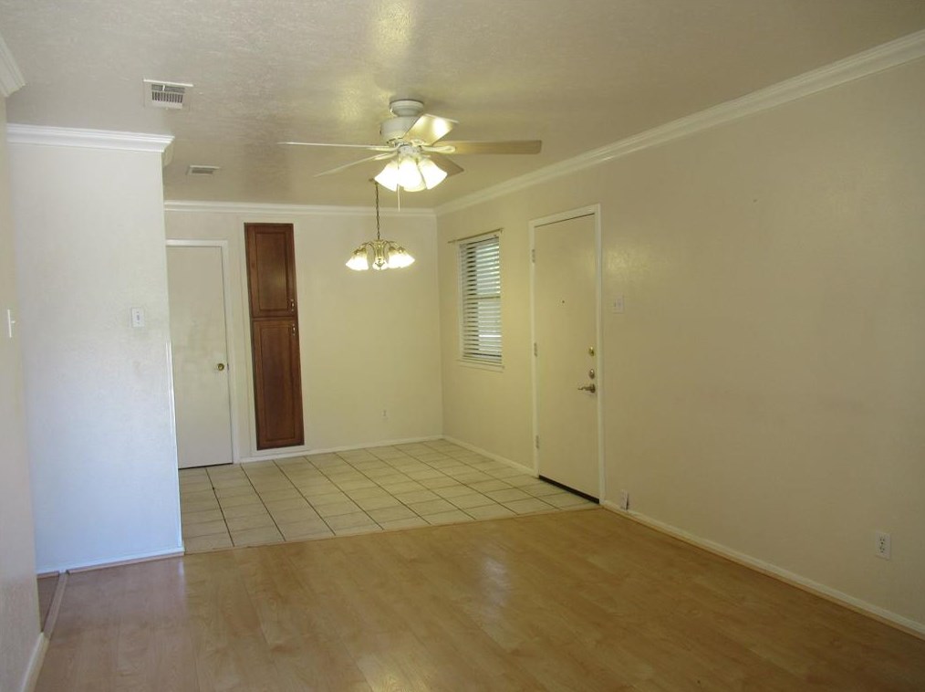 918 Lindo Dr, Mesquite TX  75149-5165 exterior