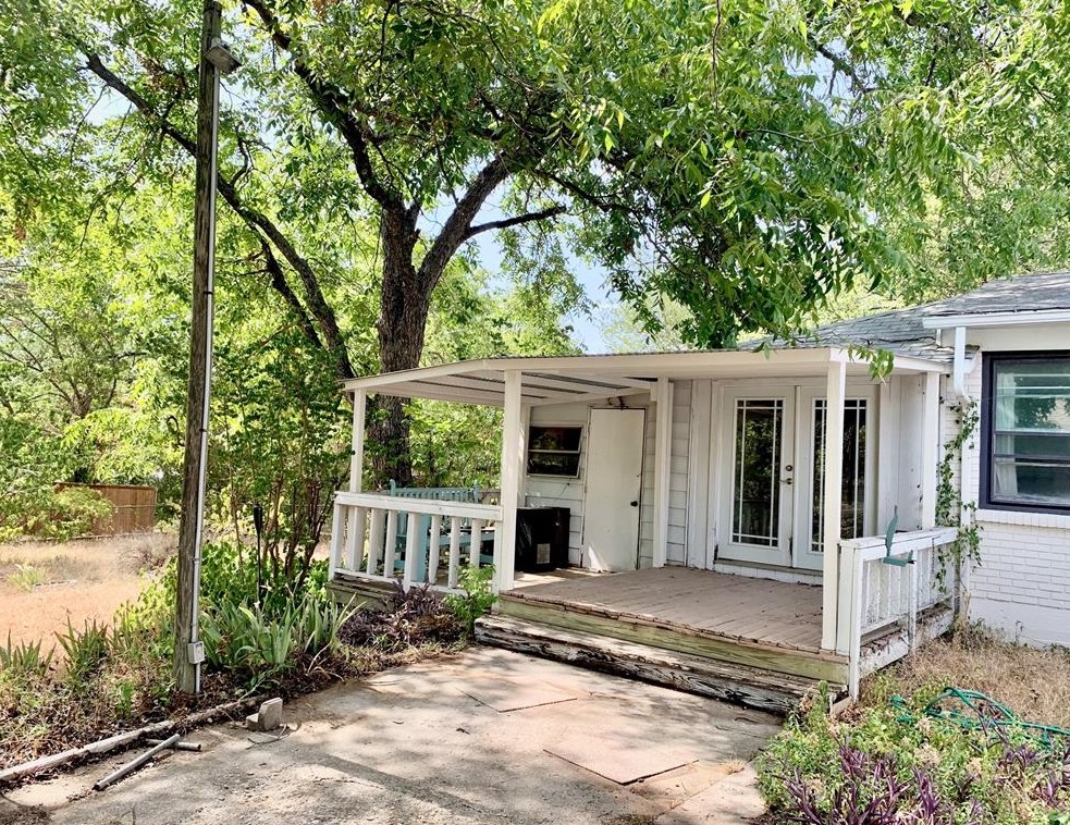 200 Westfork Dr, Fort Worth, TX 76114