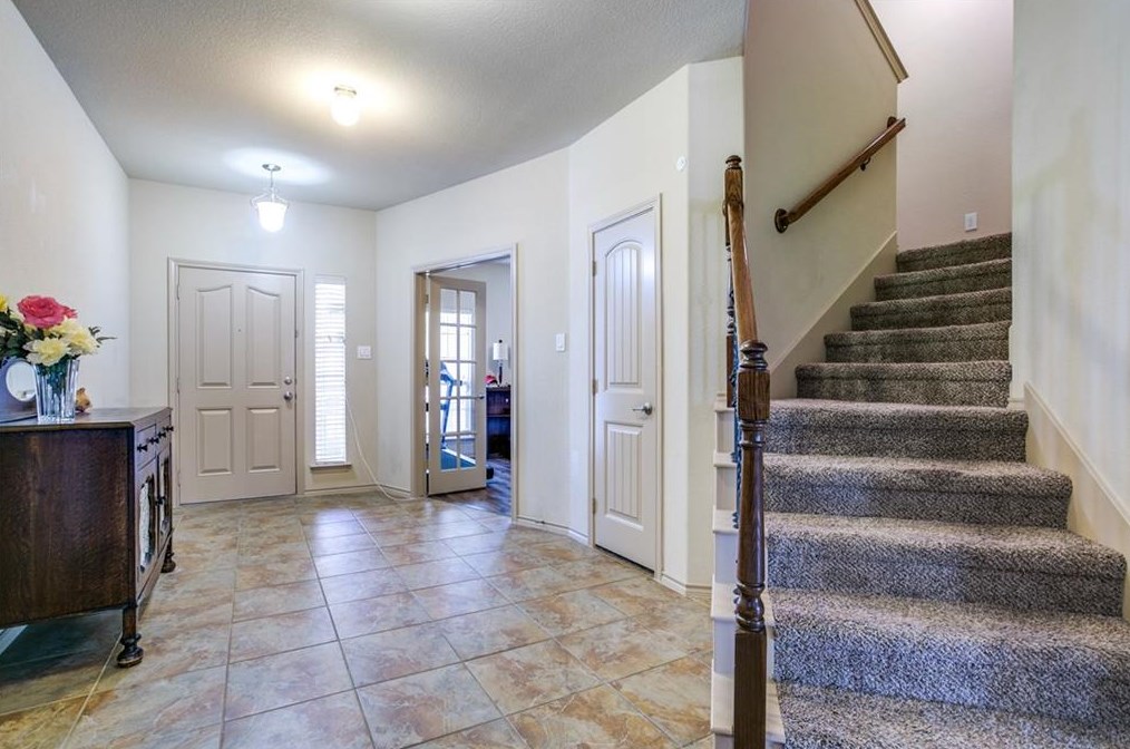 5032 Holliday Dr, Keller, TX 76244