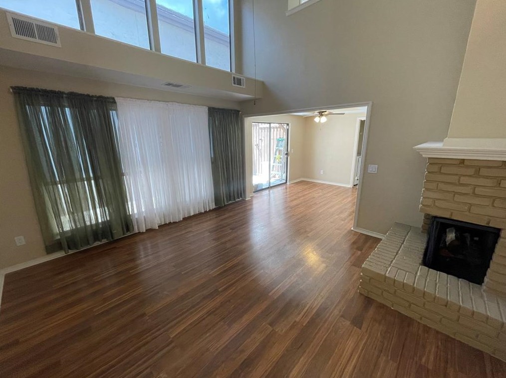 17106 Knots Lndg, Addison TX  75001-5034 exterior