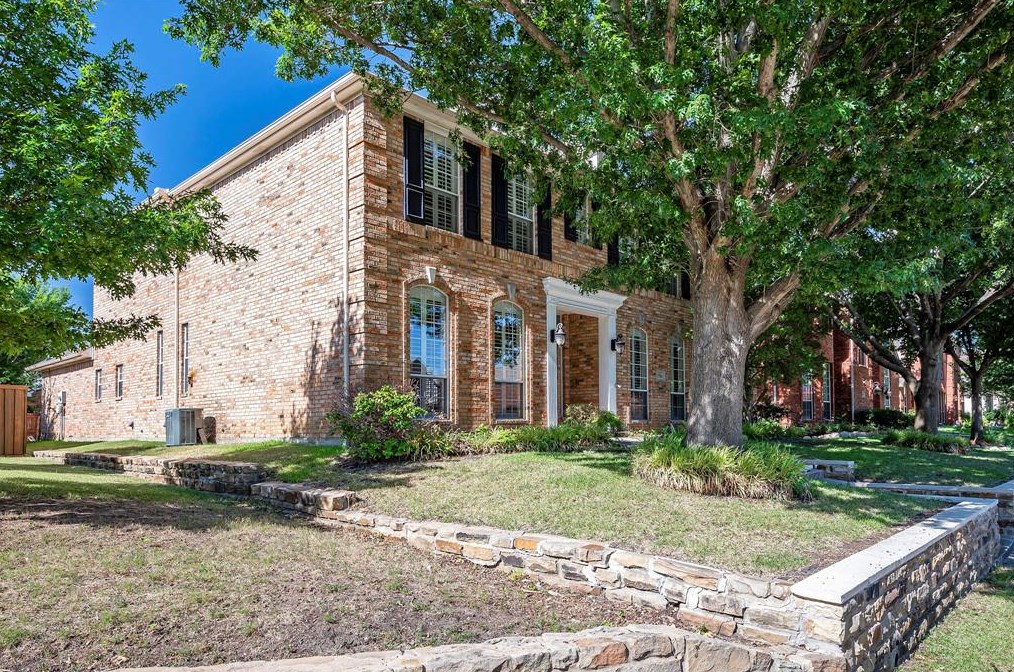 3704 Southport Dr, Plano, TX 75025