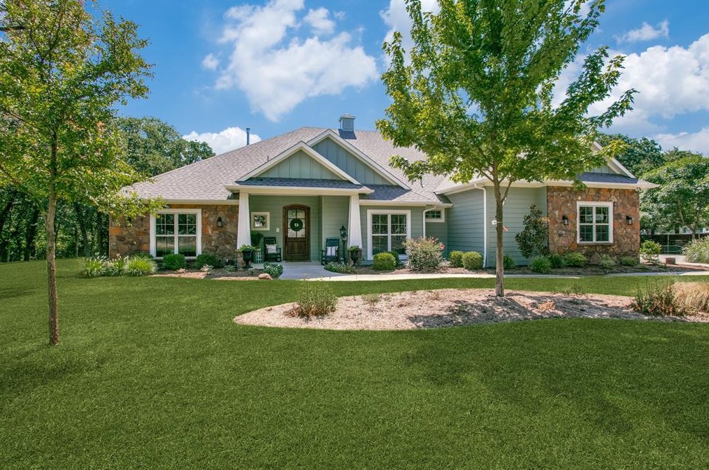 10489 Fincher Rd, Argyle, TX 76226