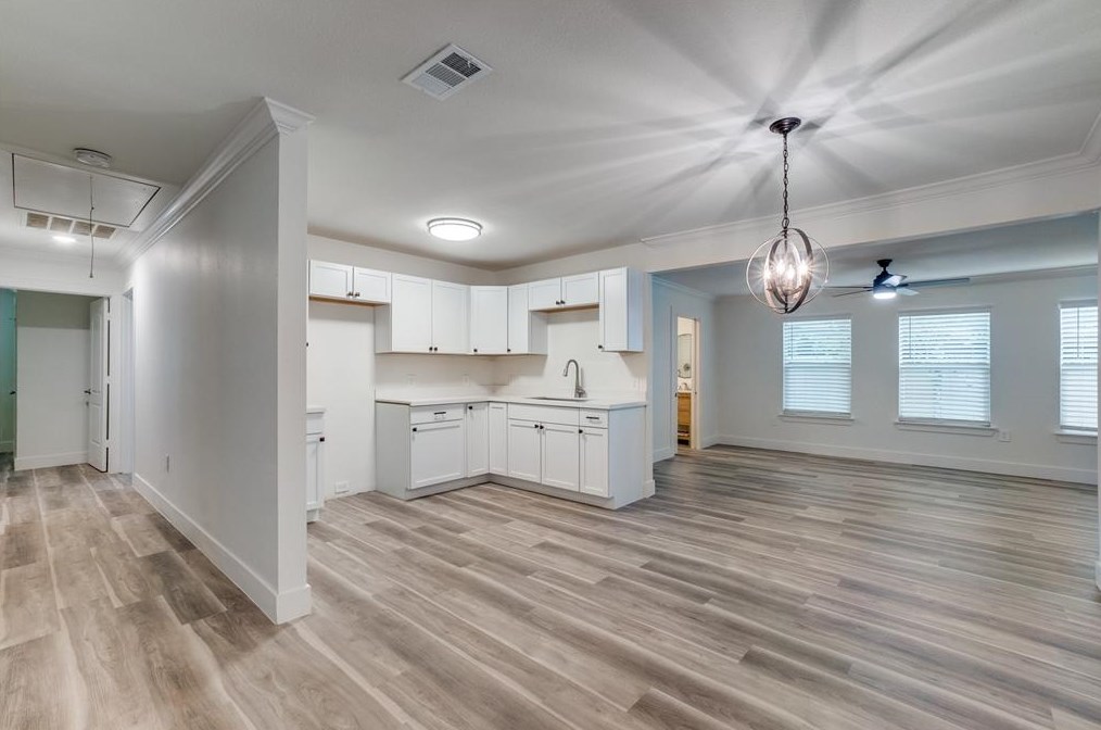 2312 San Francisco Dr, Dallas, TX 75228-1654