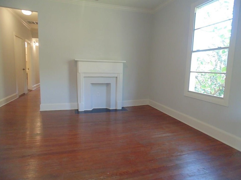 4507 Worth St, Dallas, TX 75246-1196