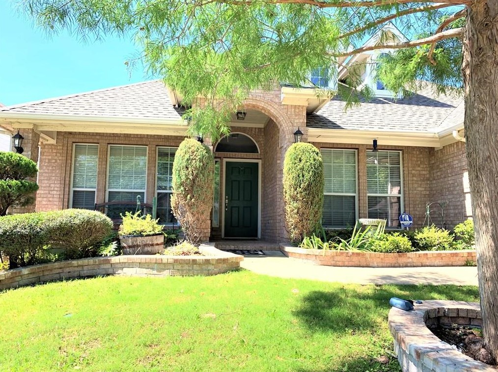 2808 Fossil Run Blvd, Fort Worth, TX 76131