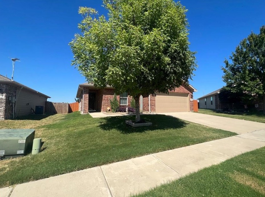 14108 Zavala Trl, Haslet TX  76052-3373 exterior